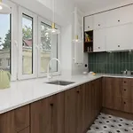 Stylish Nowolipie Close To Old Town Square By Renters Apartament Warszawa