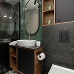 Stylish Nowolipie Close To Old Town Square By Renters Warszawa