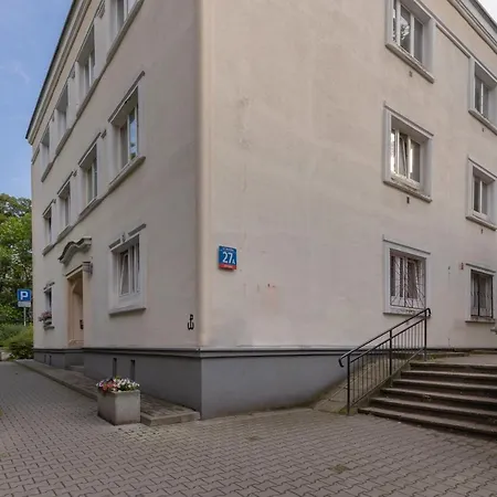 Stylish Nowolipie Close To Old Town Square By Renters Apartament *